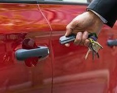 Maşın qapılarının açilmasi